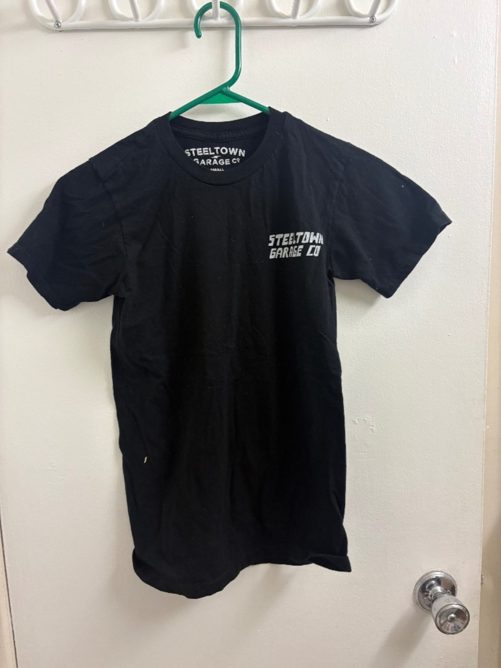 Graphic tee